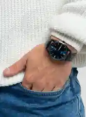 Бежевый наручные мужские часы OLEVS
