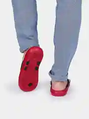 Красный сланцы мужские пляжные
