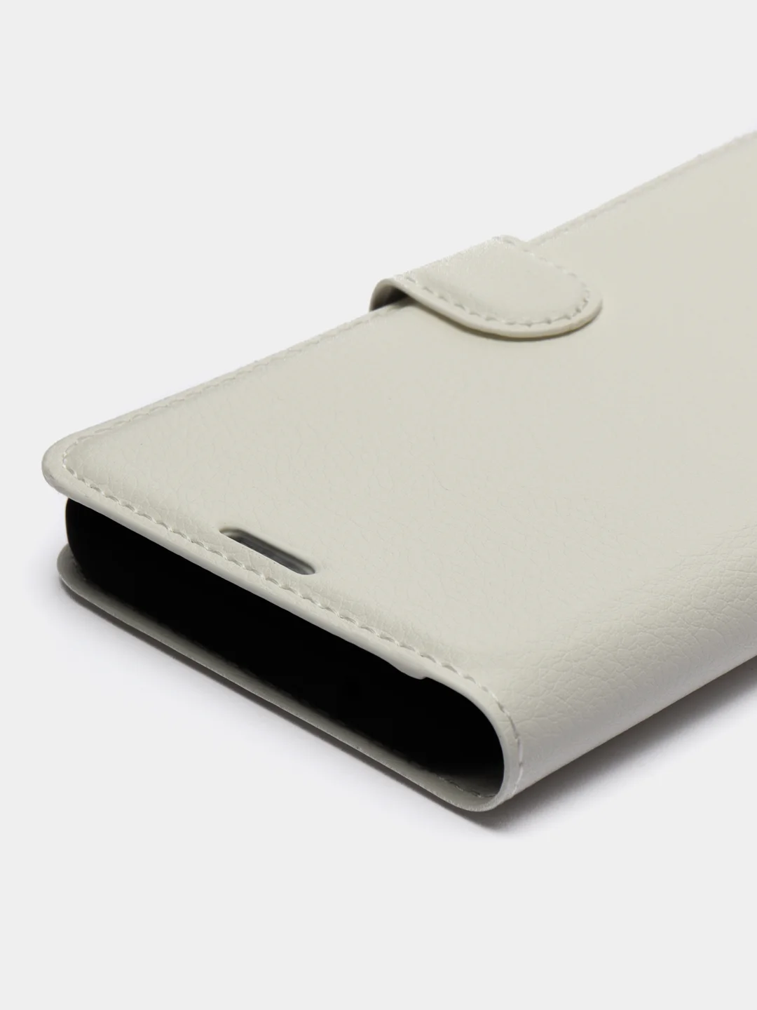Белый чехол-книжка Xiaomi Redmi 8A с магнитной застежкой и визитницей