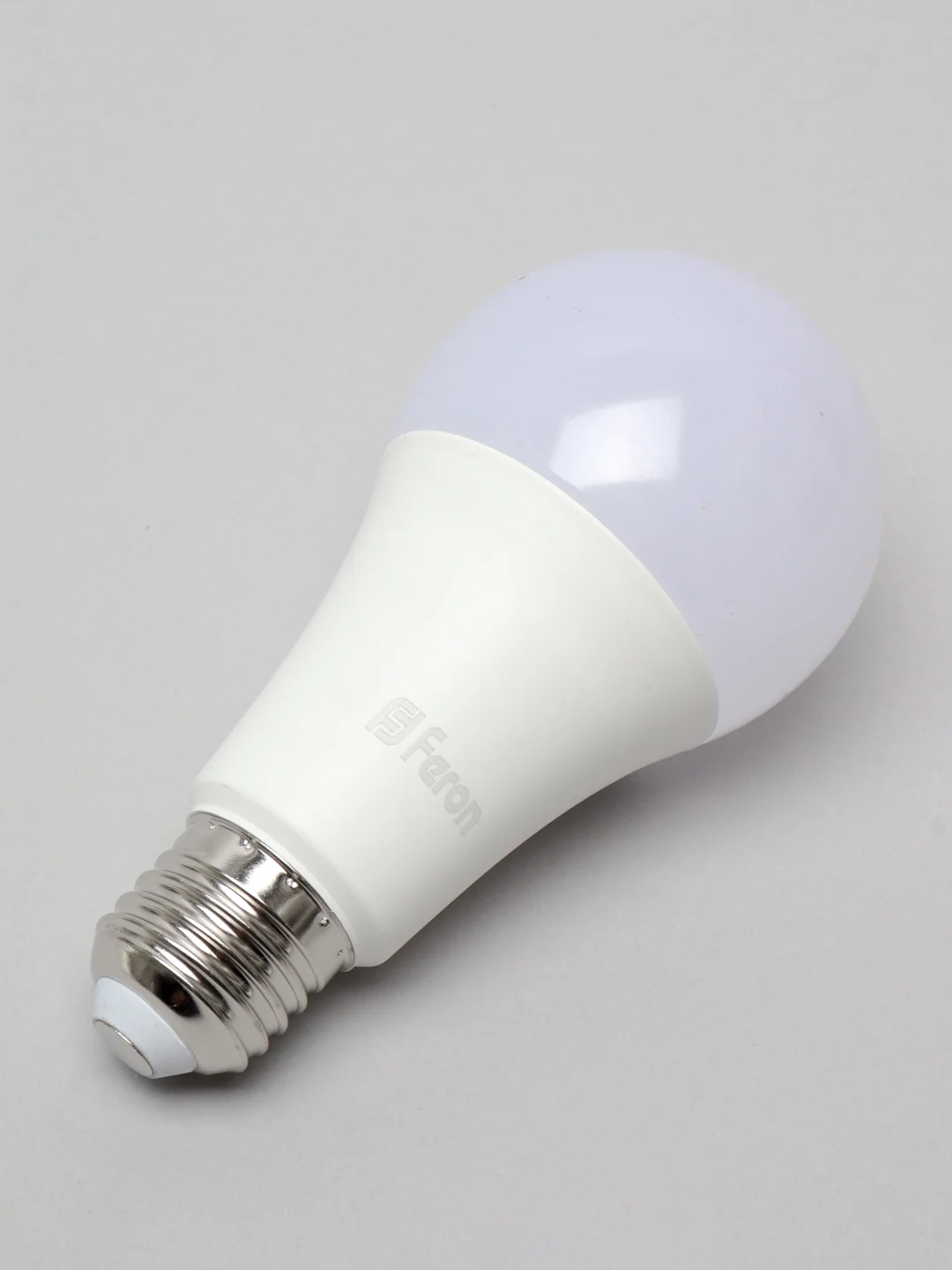 Лампа светодиодная Feron LB-100, 25W, цоколь E27