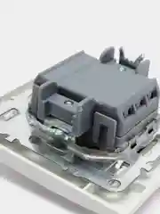 Белый выключатель серии Эрна 220V, 10А STEKKER