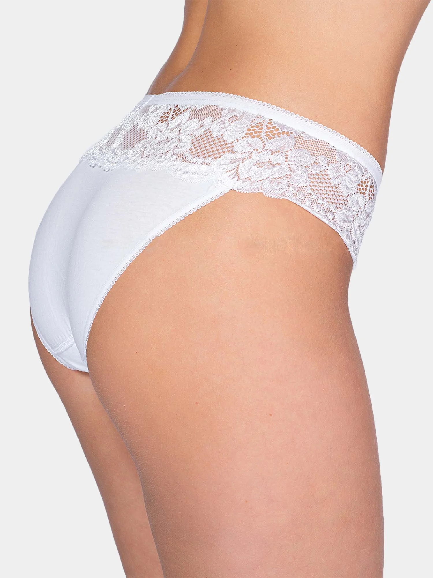 Белый трусы-слипы Minimi Basic BO223 slip