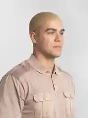 Бежевый тюбетейка вязаная