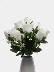 Белый искусственные розы, букет, 12 шт