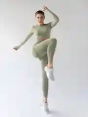 Оливковый спортивный костюм для фитнеса, женский