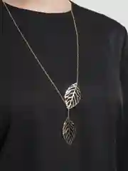 Золотой ожерелье с подвеской