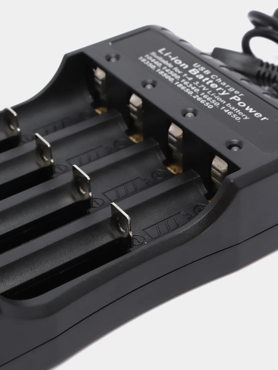Зарядное устройство для аккумуляторов Li-ion 3.7V