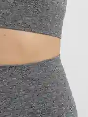 Слоновая кость женский спортивный комплект