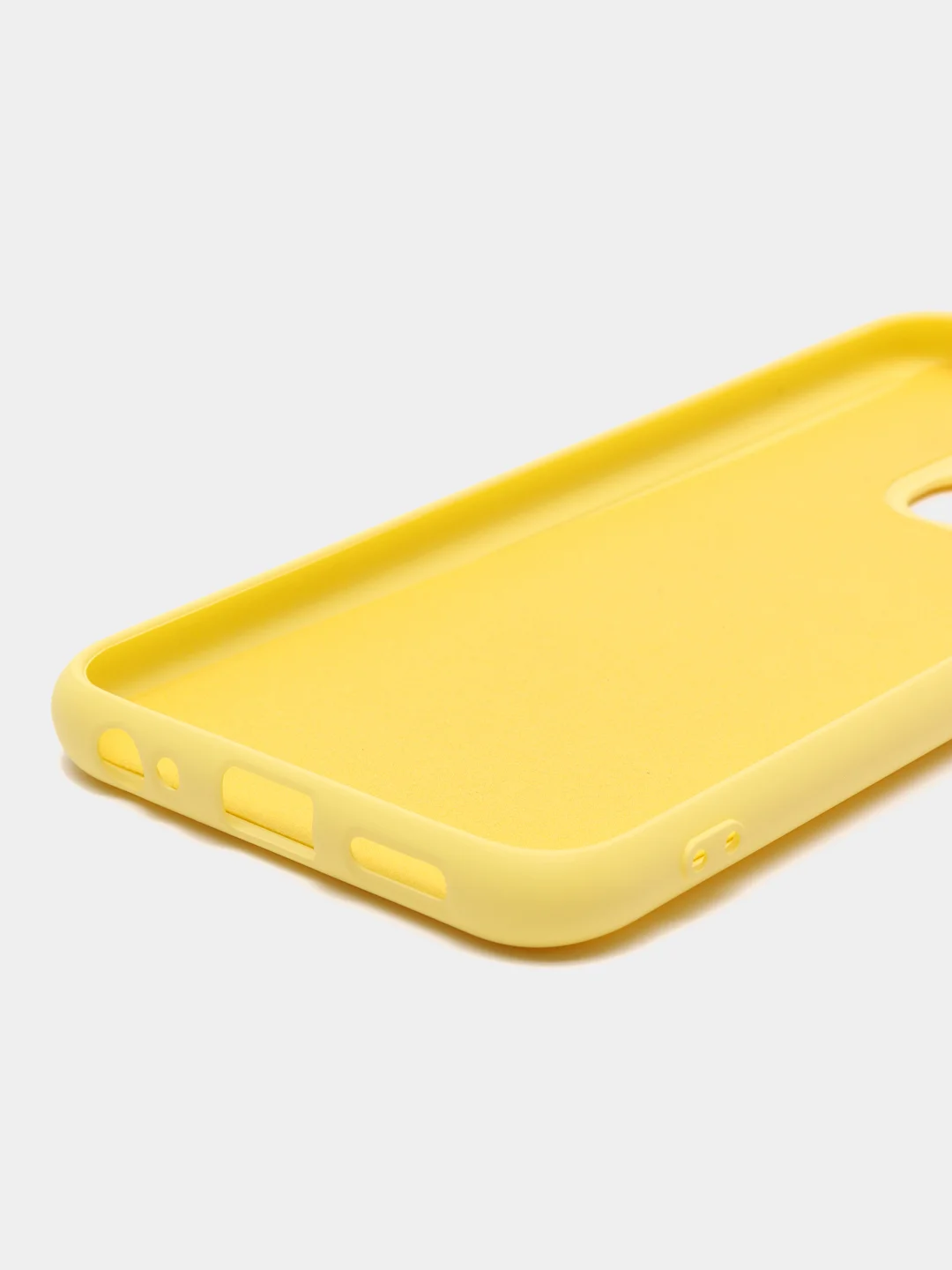 Белый чехол для Tecno Spark 8C / Tecno Go 2022, с защитой камеры и бархатом внутри