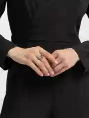 Черный кольца "Бабочка"