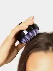 Фиолетовый массажер для головы, массажная щетка для головы