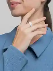 Белый кольцо акриловое