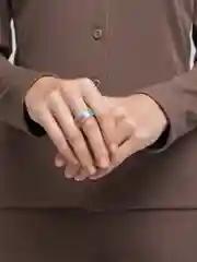 Голубой кольцо акриловое