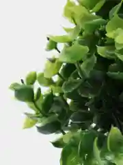 Бирюзовый искусственный цветок в горшке