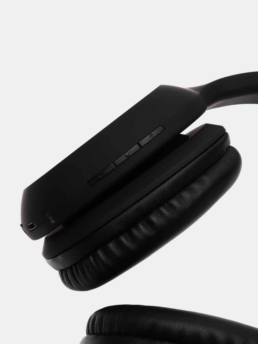 Наушники блютуз - беспроводные полноразмерные Bluetooth-5.0 Celebrat A18