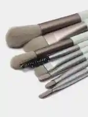 Мятный набор кистей для макияжа