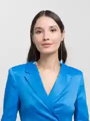 Нежные ассиметричные серьги Карина