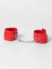 Красный наручники с мягким мехом для БДСМ