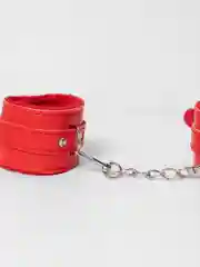 Красный наручники с мягким мехом для БДСМ