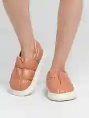 Карамельный дутики домашние женские