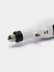 Белый аппарат для маникюра и педикюра