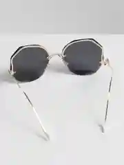 Черный женские солнцезащитные очки