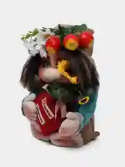 Аметистовый игрушка "Домовенок"