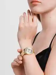 Золотой часы женские