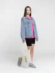 Белый цветной шоппер с принтом