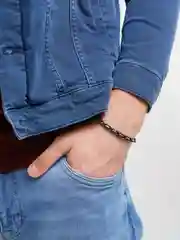 Черный браслет стальной