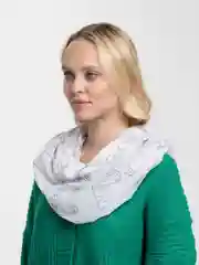 Белый шарф женский "Котики"