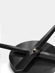 Черный часы настенные без цифр 3D "Simple" бесшумный механизм со стрелками