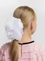 Бант белый праздничный для девочек