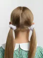 Белый резинки для волос с рюшей, 2 штуки