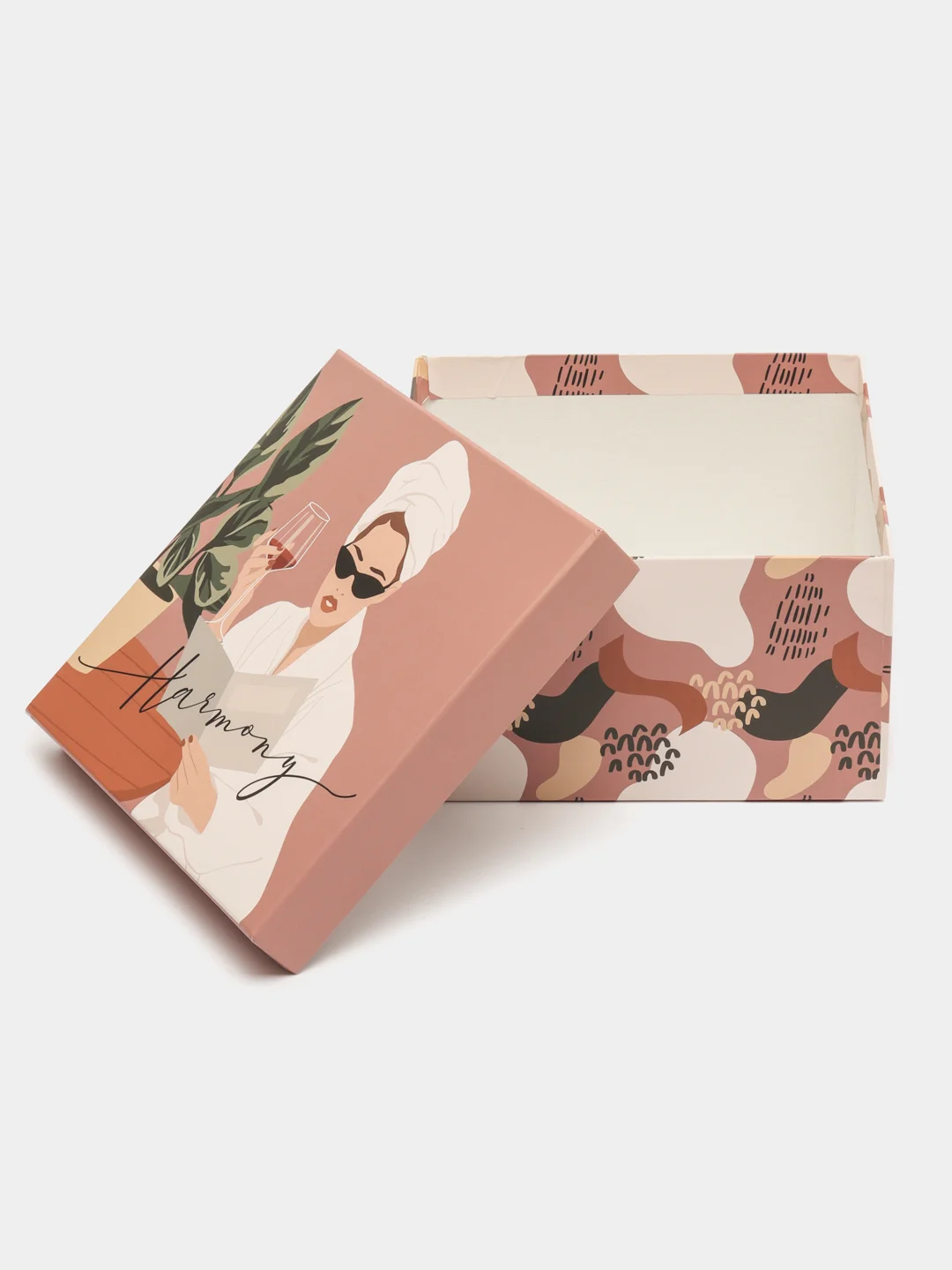 Коробка подарочная квадратная "Girl", 18 х 18 х 9,5 см