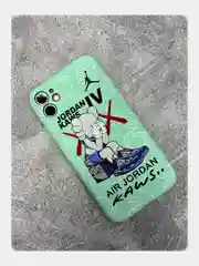 Бирюзовый чехол KAWS для iPhone 12