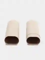 Белый футляр для зубных щеток