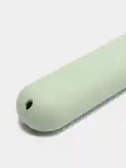 Зеленый футляр для зубных щеток