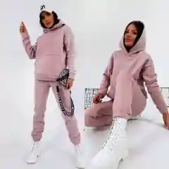 Розовый спортивный женский костюм, на флисе