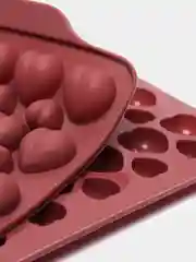 Форма для льда и кондитерских украшений Доляна "Море сердец", 18 х 15 х 1 см, 52 ячейки