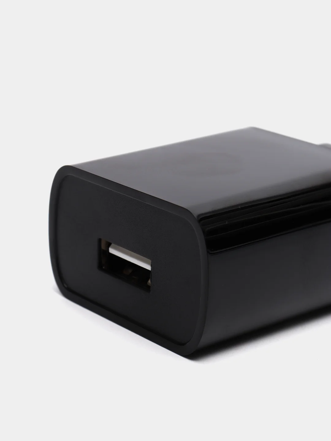 Черный сетевое зарядное устройство GFPower GF20, USB (5В / 2.1А)