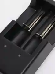 Зарядное устройство для аккумуляторов OT-APZ01