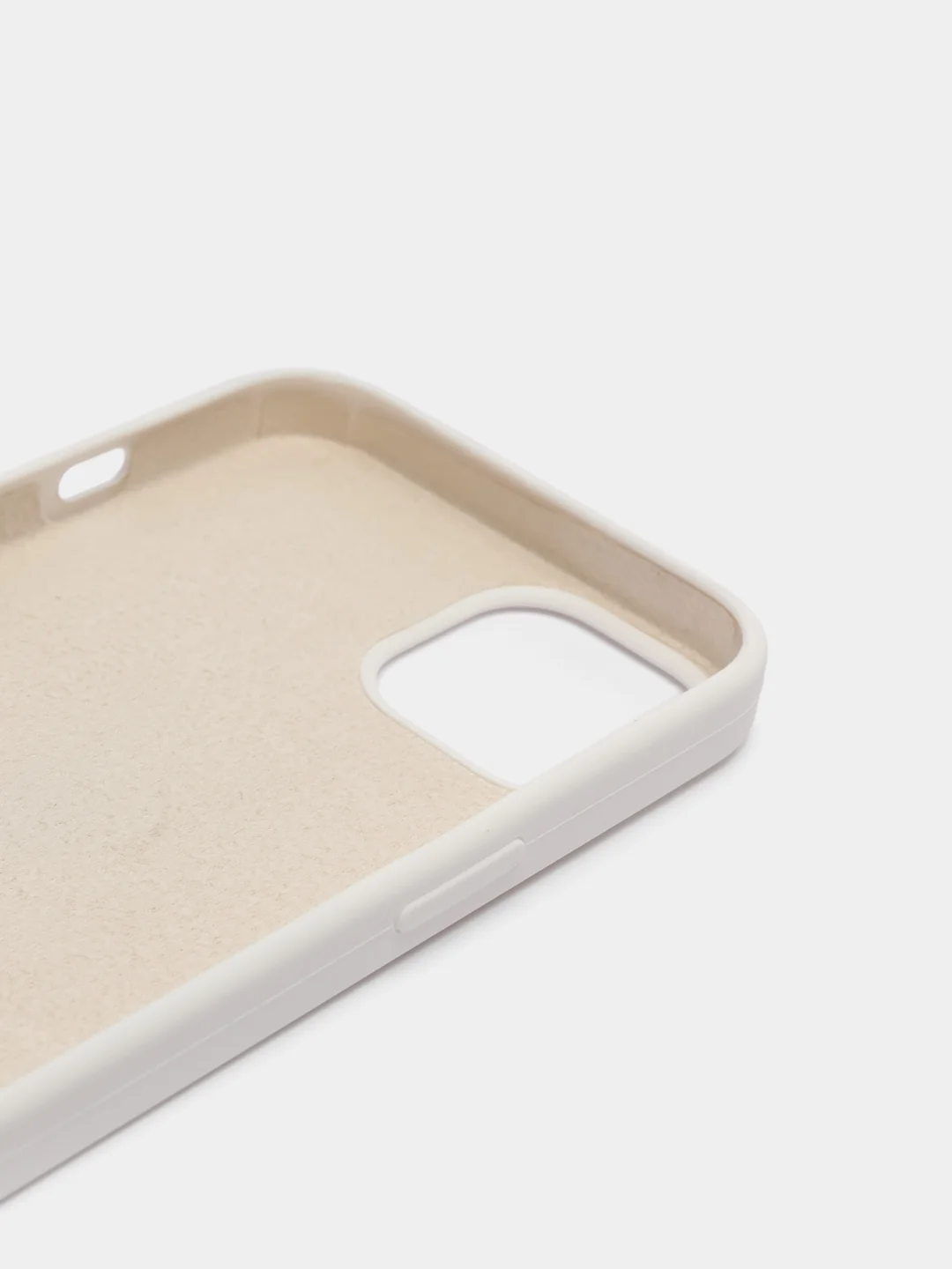 Белый чехол для iPhone 13