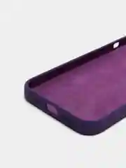 Фиолетовый чехол для iPhone 13