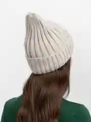 Бежевый шапка вязаная, женская, зимняя