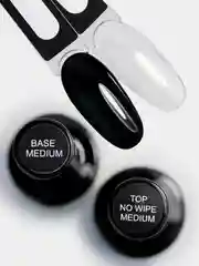 Прозрачный набор для маникюра: Base Medium viscosity, 10 г и Top No Wipe Medium, 10 г