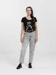 Черный футболка женская
