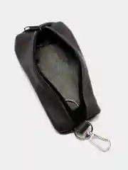 Черный ключница кожаная