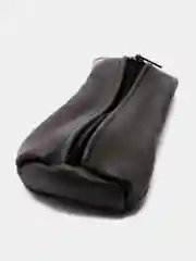 Черный ключница кожаная