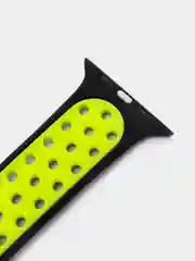 Зеленый спортивный перфорированный силиконовый ремешок для часов Apple Watch  38 40 42 44 мм